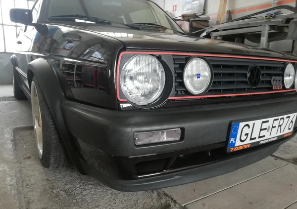 Volkswagen Golf cena 42000 przebieg: 136000, rok produkcji 1990 z Lębork małe 191